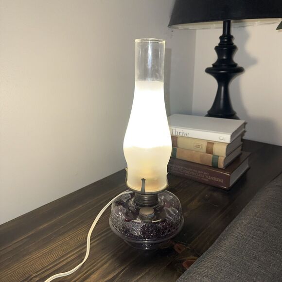 Antique Mid Century Glass Oil Lamp Converted Electric Frosted Chimney - Picture 15 of 16
